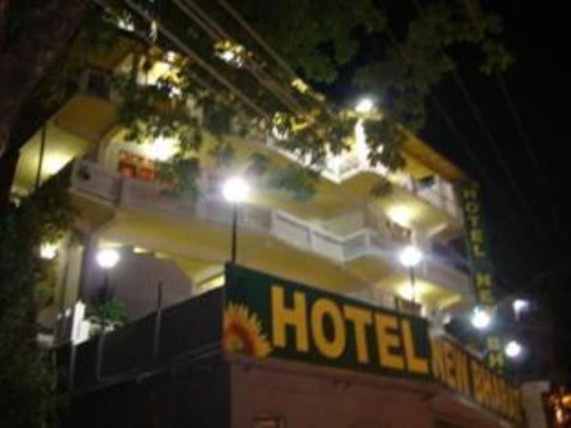 Hotel New Bharat Bhīm Tāl Buitenkant foto